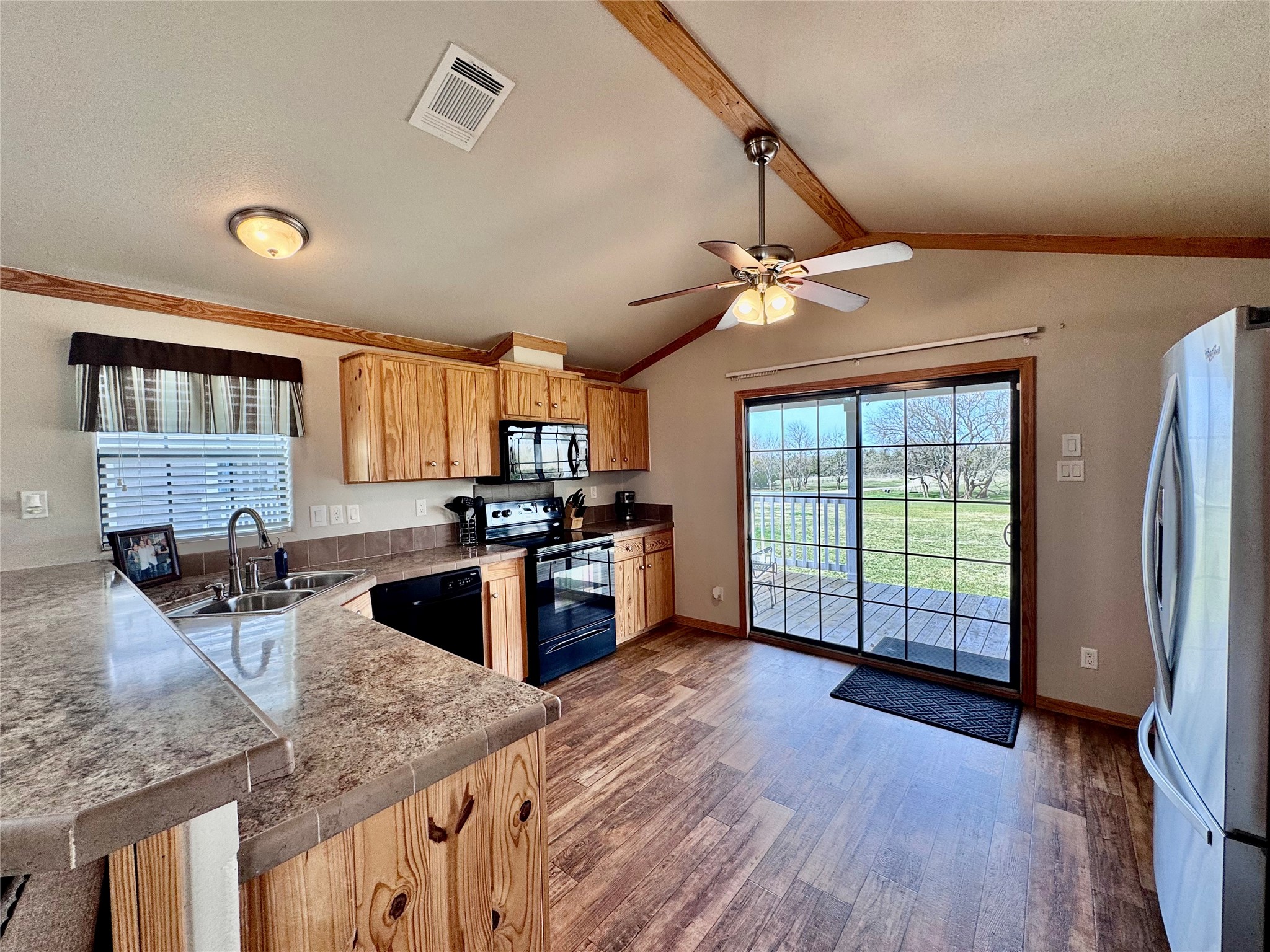 4081 Fm 2736 Campbell TX 75422