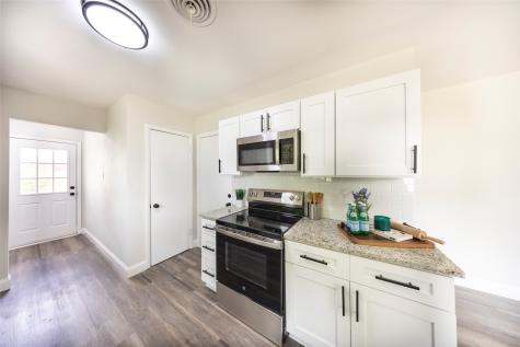 536 Lakeshore Drive Ennis TX 75119