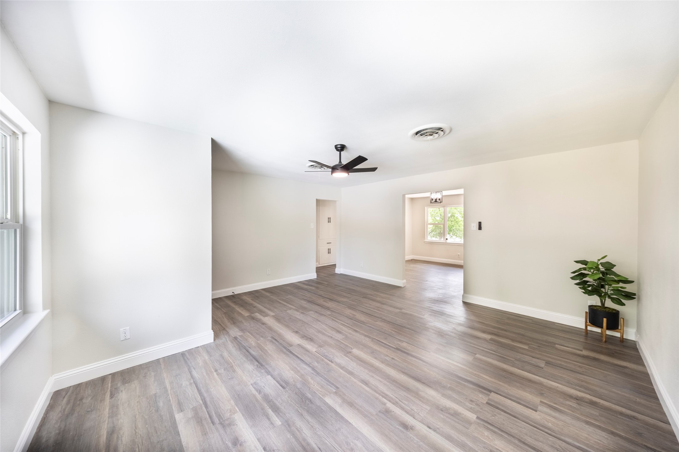 536 Lakeshore Drive Ennis TX 75119