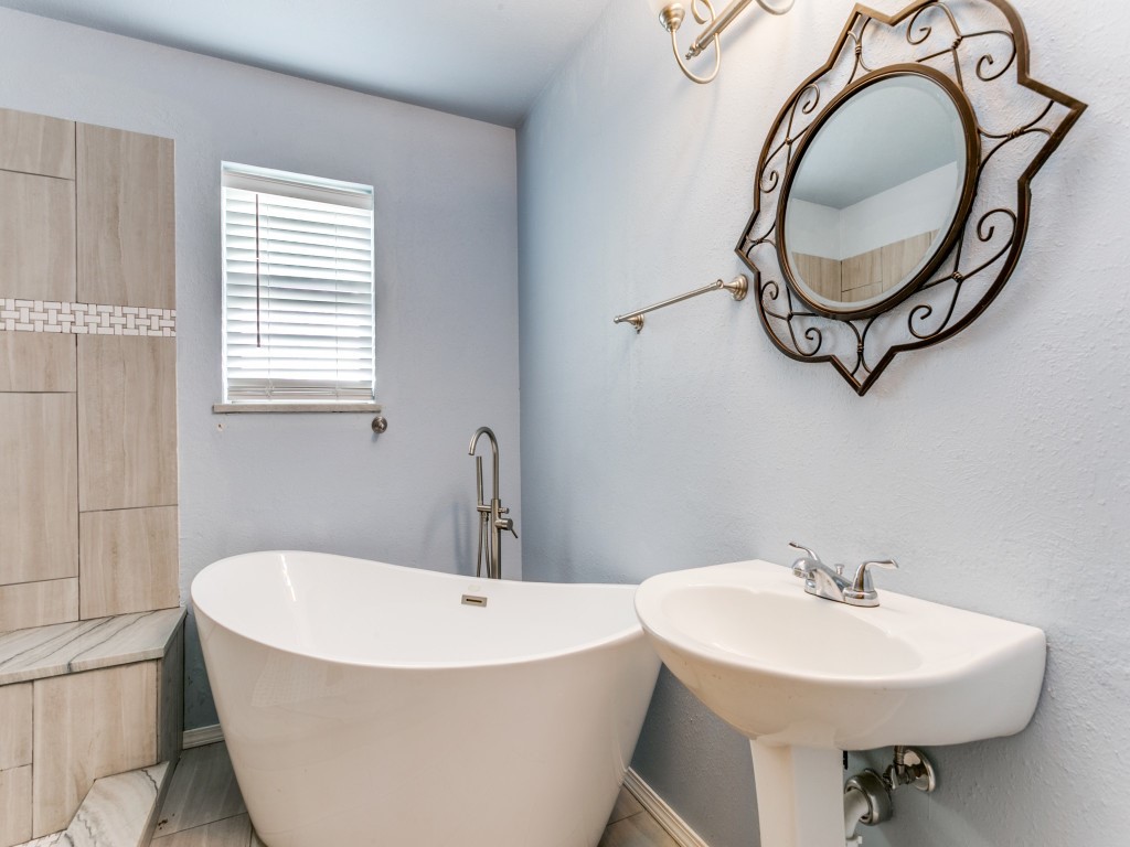 118 Perkins Road Krugerville TX 76227