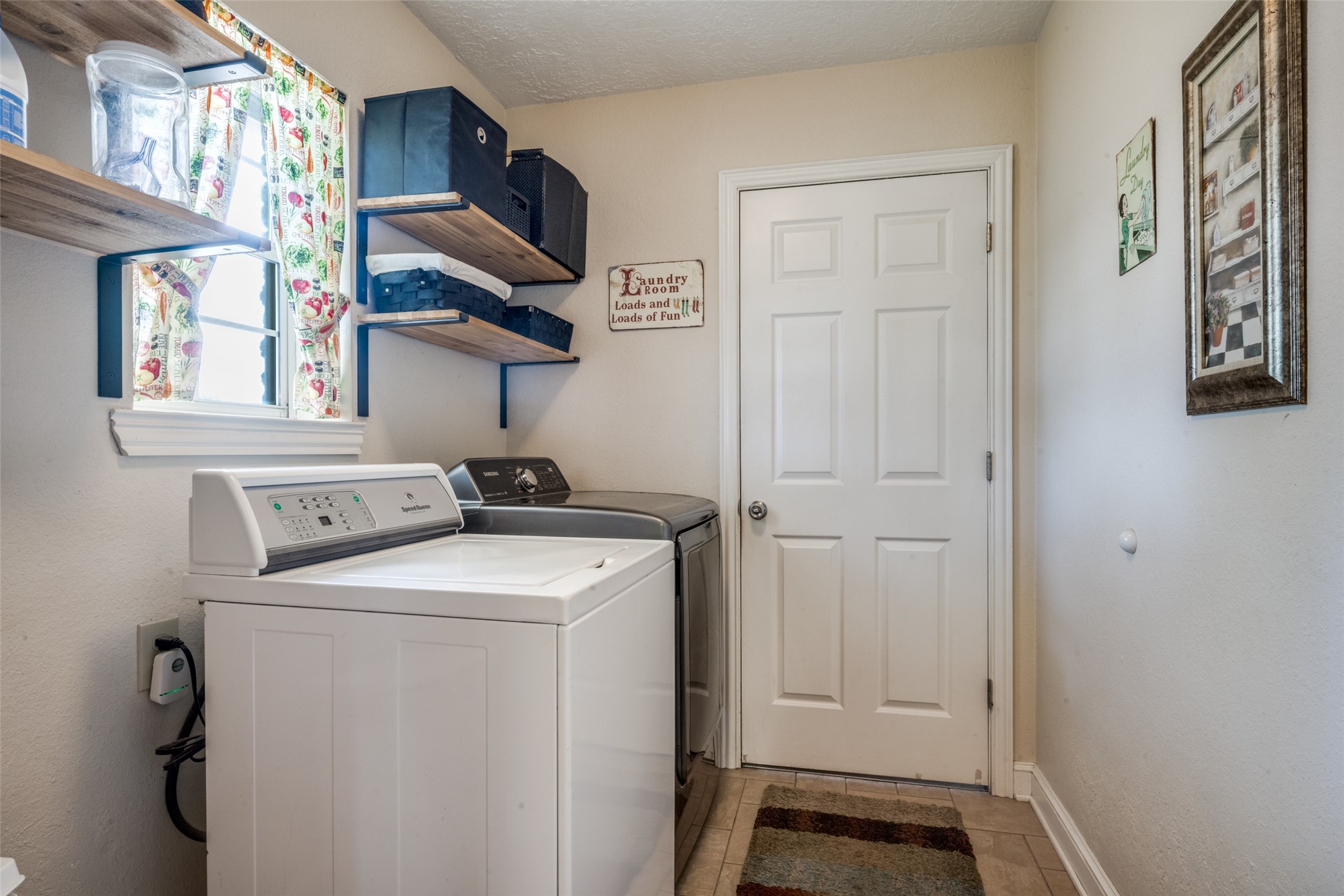 1 Finley Circle Krum TX 76249