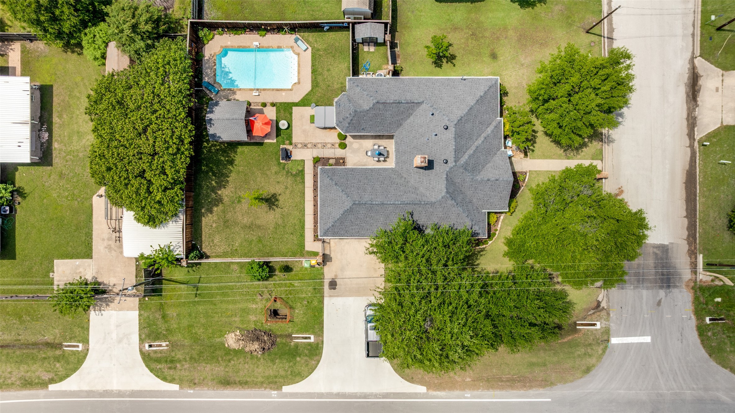 1 Finley Circle Krum TX 76249