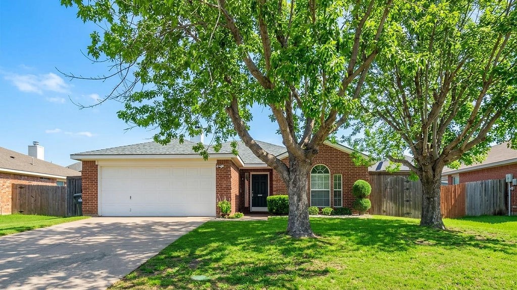 4905 Fox Ridge Lane Mckinney TX 75071