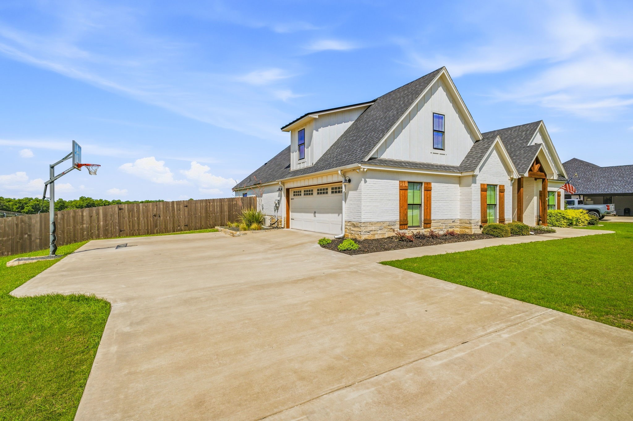 190 Blue Ribbon Lane Stephenville TX 76401