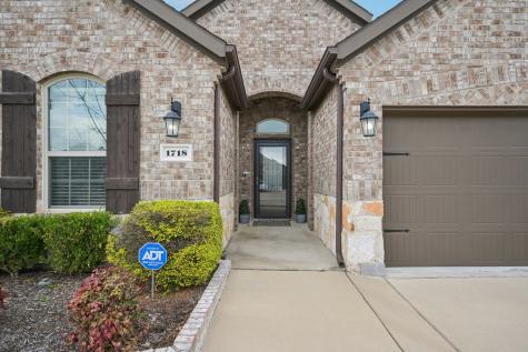 1718 Tumbleweed Court Celina TX 75009