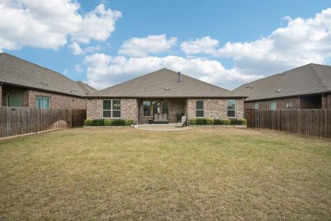 1718 Tumbleweed Court Celina TX 75009