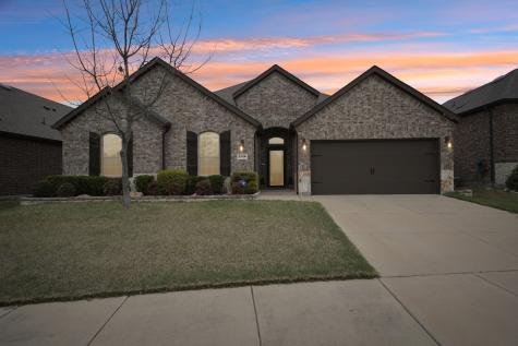 1718 Tumbleweed Court Celina TX 75009