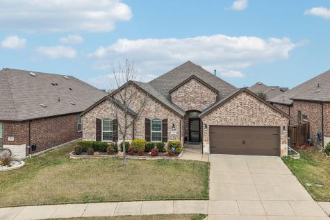 1718 Tumbleweed Court Celina TX 75009
