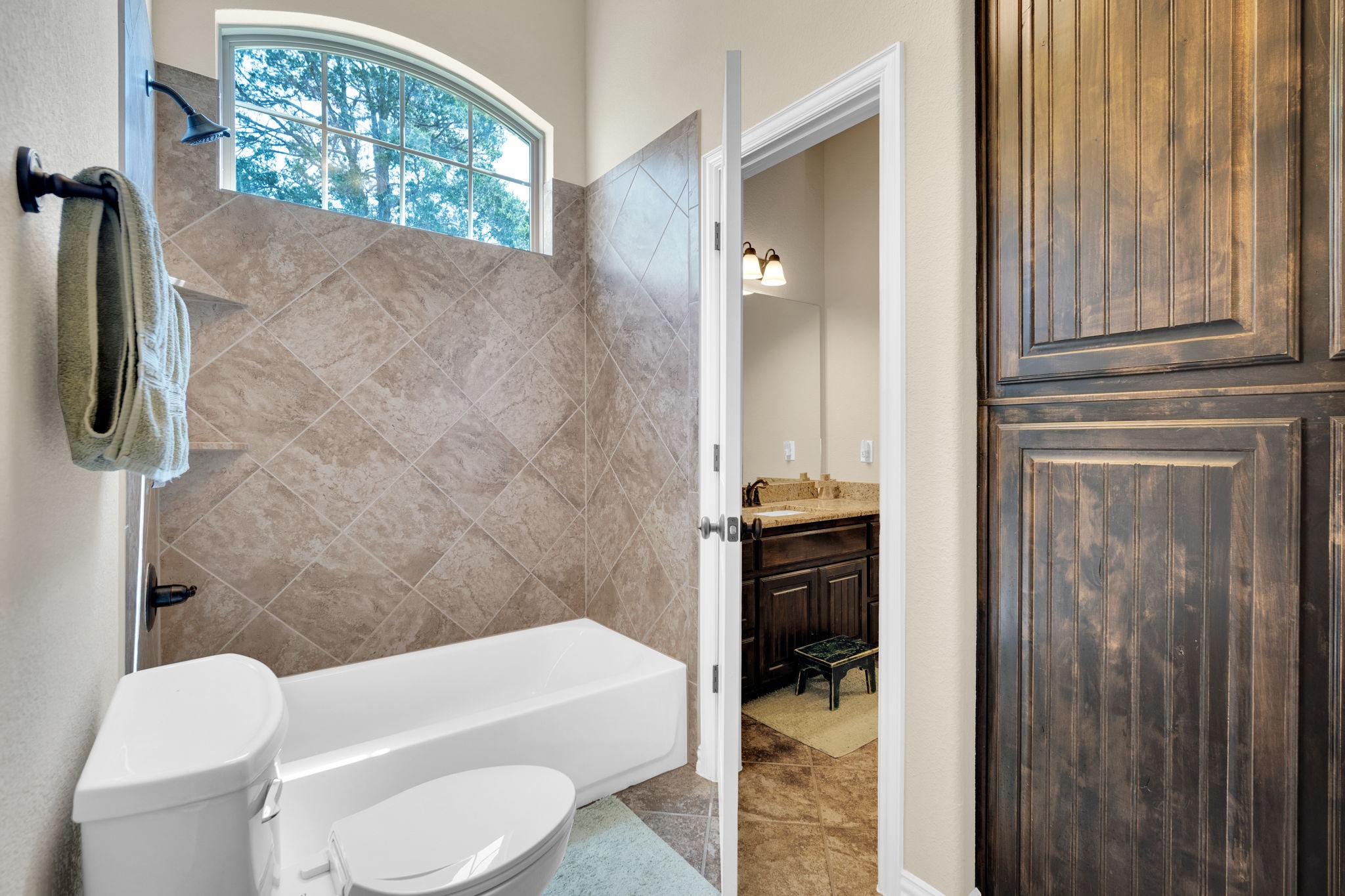 140 Taylor Ridge Drive Waxahachie TX 75167
