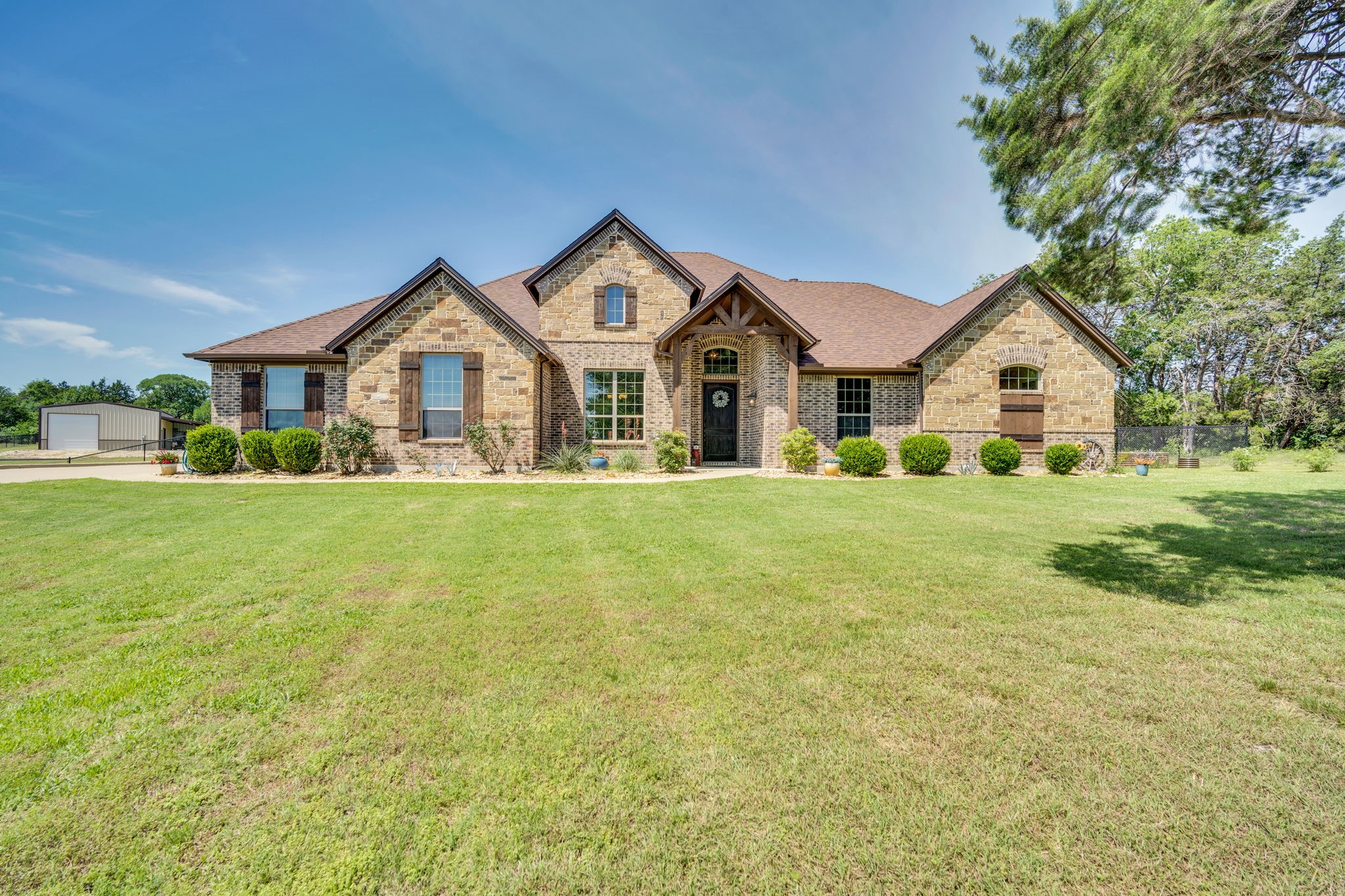 140 Taylor Ridge Drive Waxahachie TX 75167