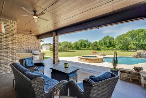 140 Taylor Ridge Drive Waxahachie TX 75167
