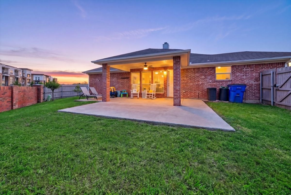 3218 Dove Valley Lane Mansfield TX 76063