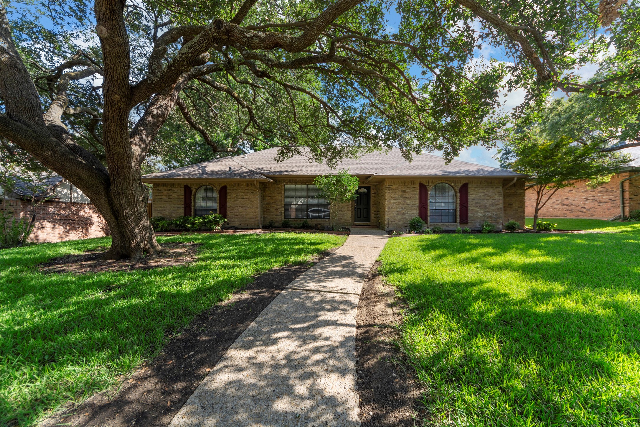 1708 Knob Hill Drive Plano TX 75023