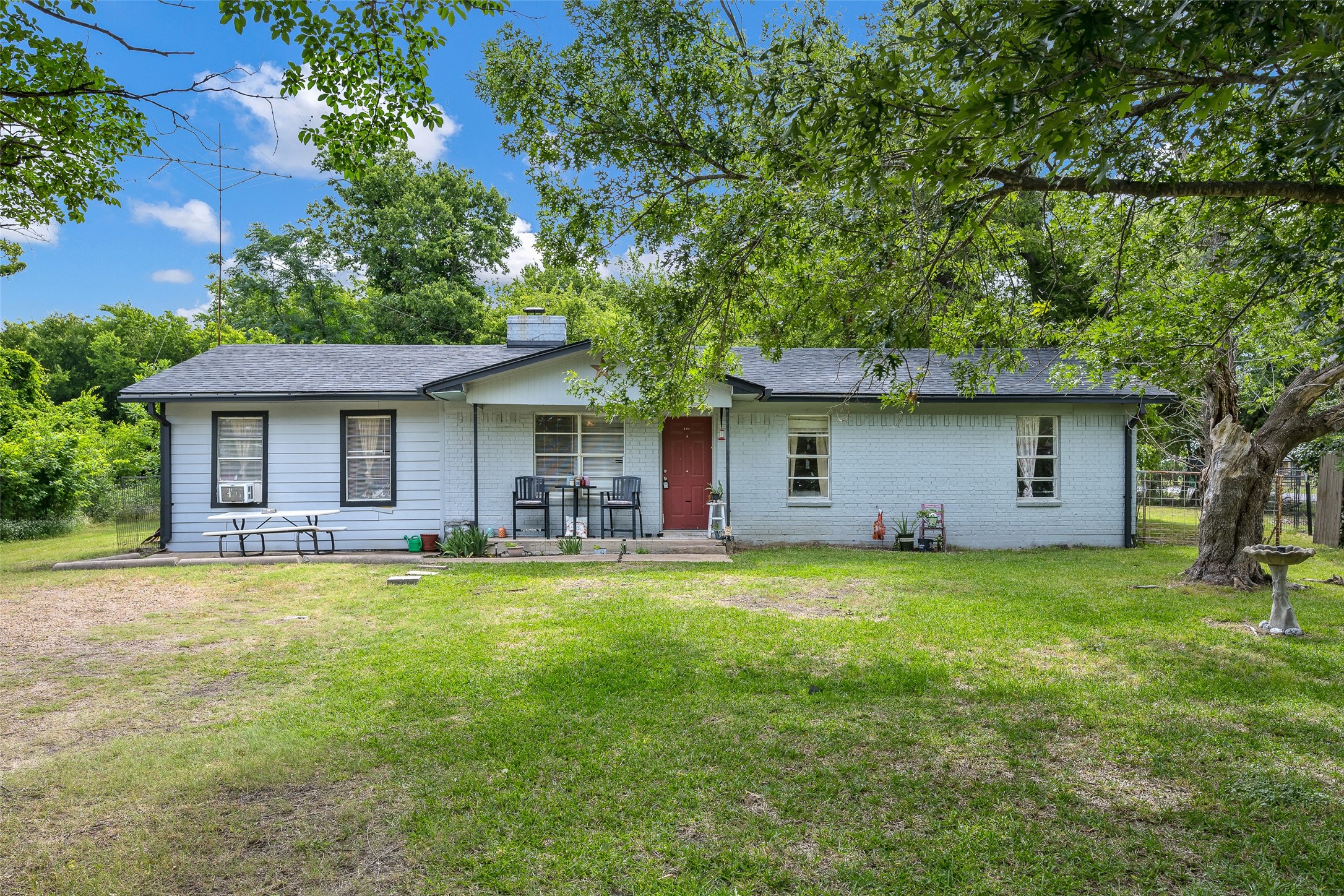 101 Smackover Kemp TX 75143