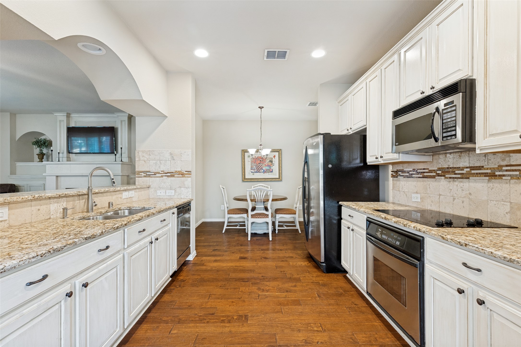 1304 Patriotic Lane Mckinney TX 75071