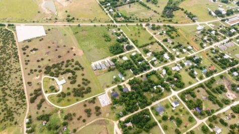 328 E Norway Street Walnut Springs TX 76690