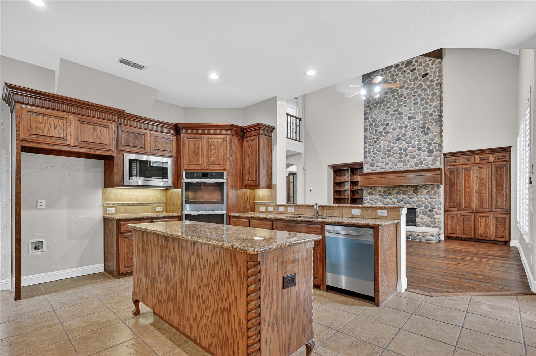 2324 All Saints Lane Plano TX 75025