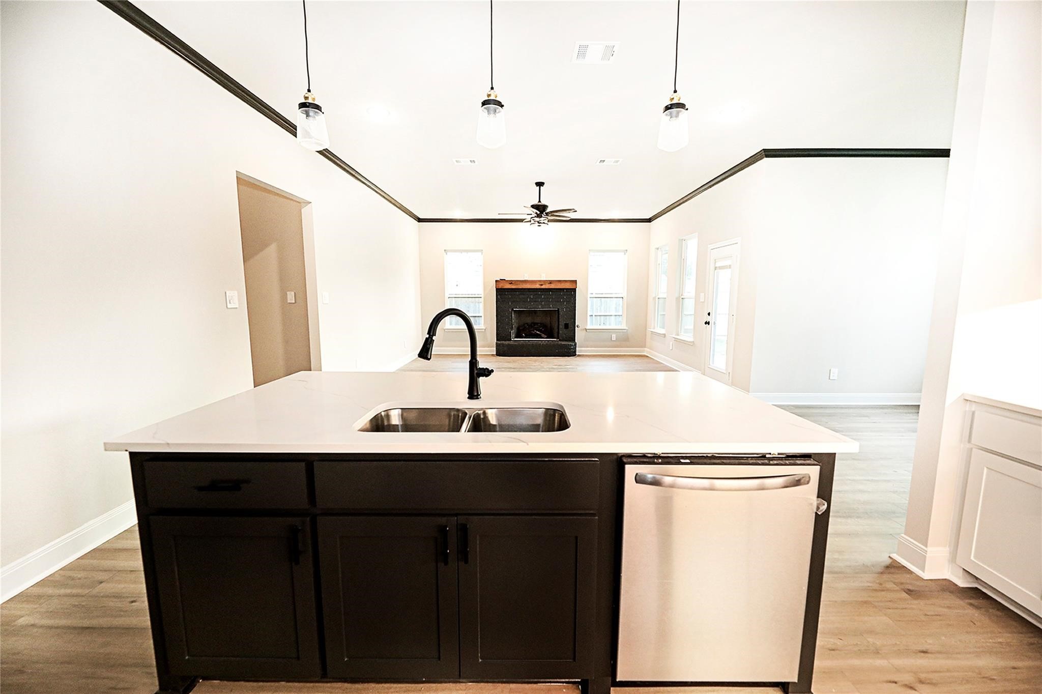 1412 Mason Street Bowie TX 76230
