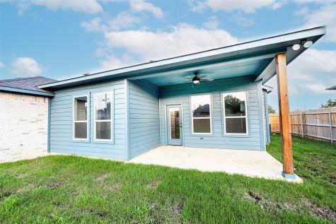 1412 Mason Street Bowie TX 76230