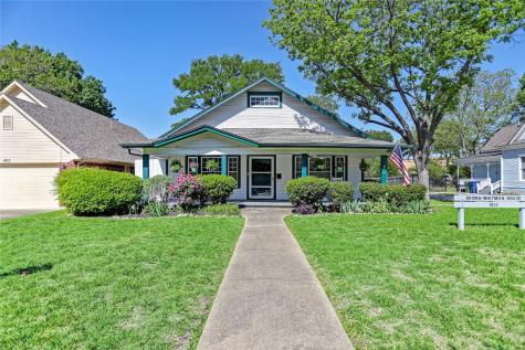 401 S 11th Street Garland TX 75040