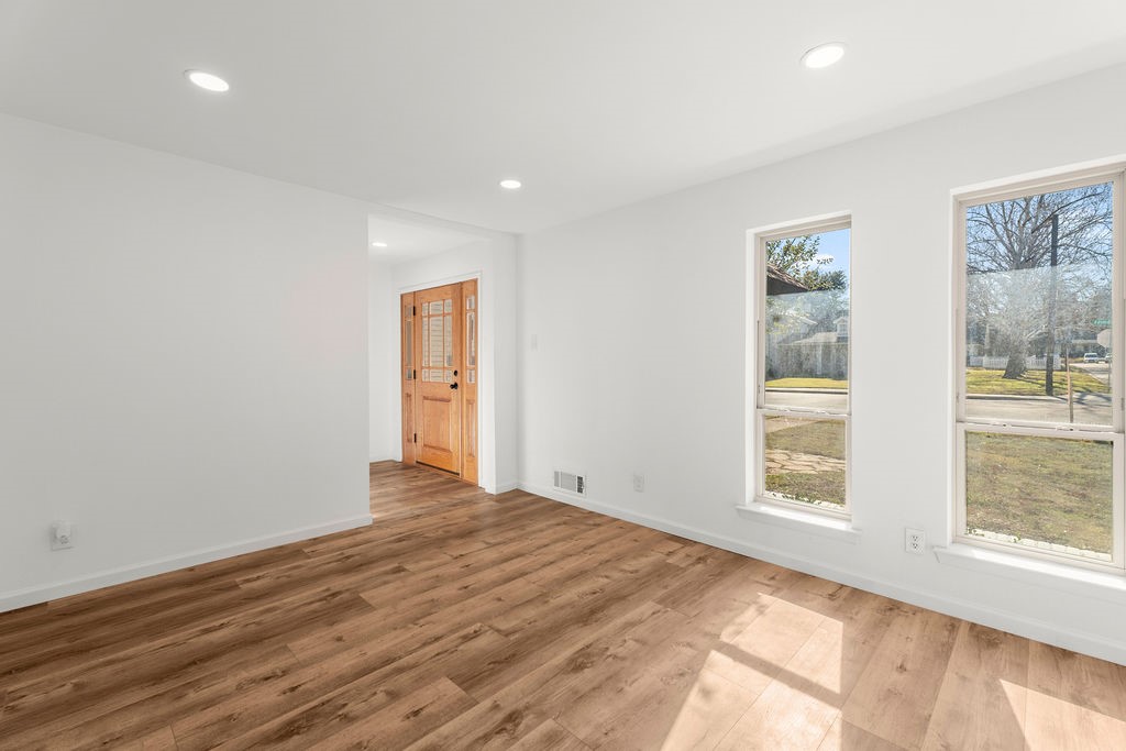11022 Ferndale Road Dallas TX 75238