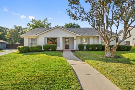 423 Valley Cove Drive Richardson TX 75080