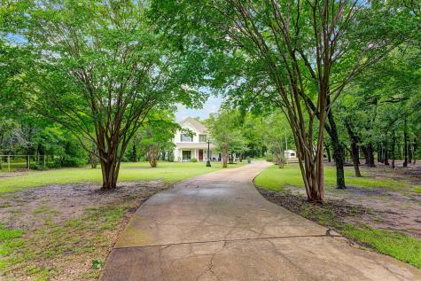 9820 S State Highway 34 Scurry TX 75158