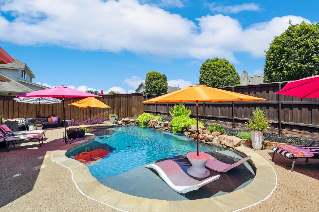 219 Leonard Way Fate TX 75087