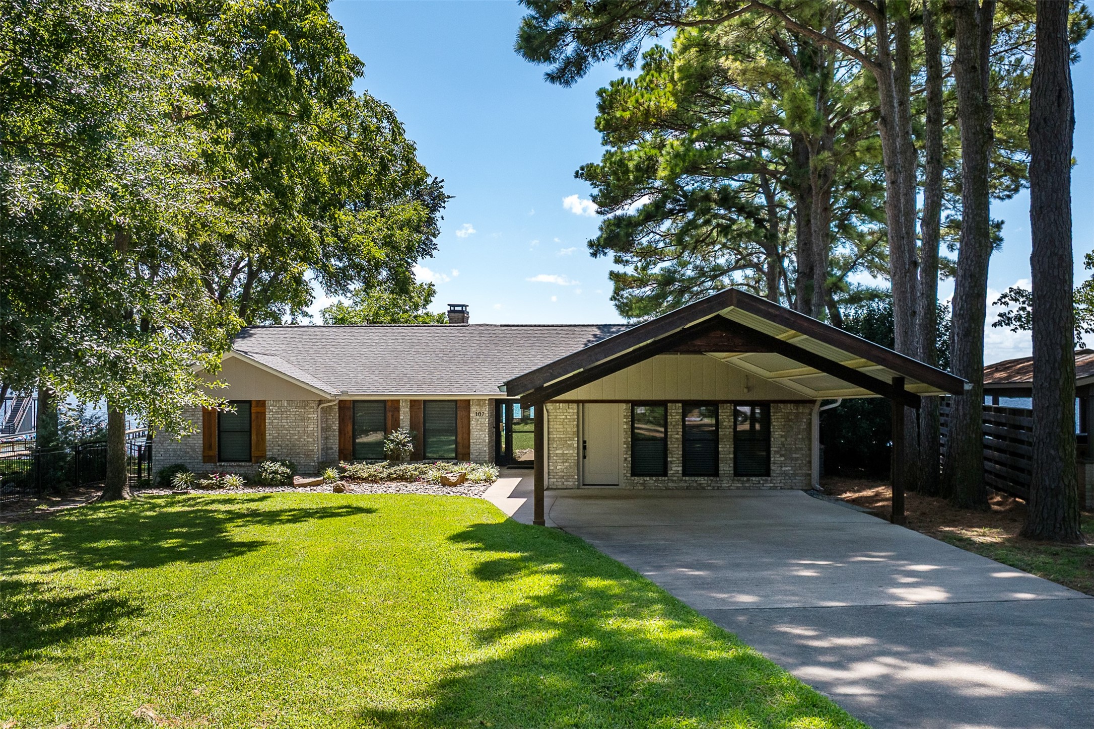107 Bennett Point Gun Barrel City TX 75156
