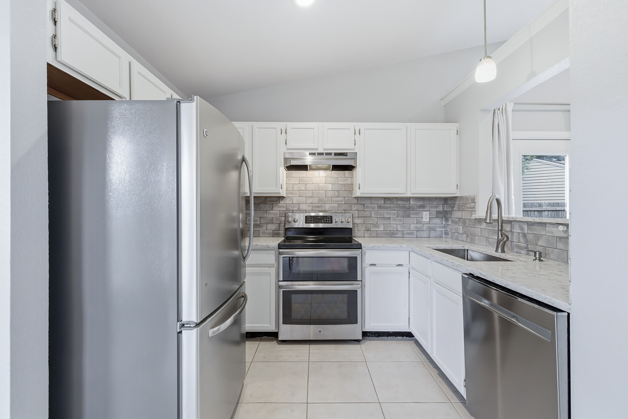 1814 Leafwood Court Grapevine TX 76051