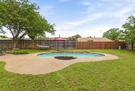 1814 Leafwood Court Grapevine TX 76051
