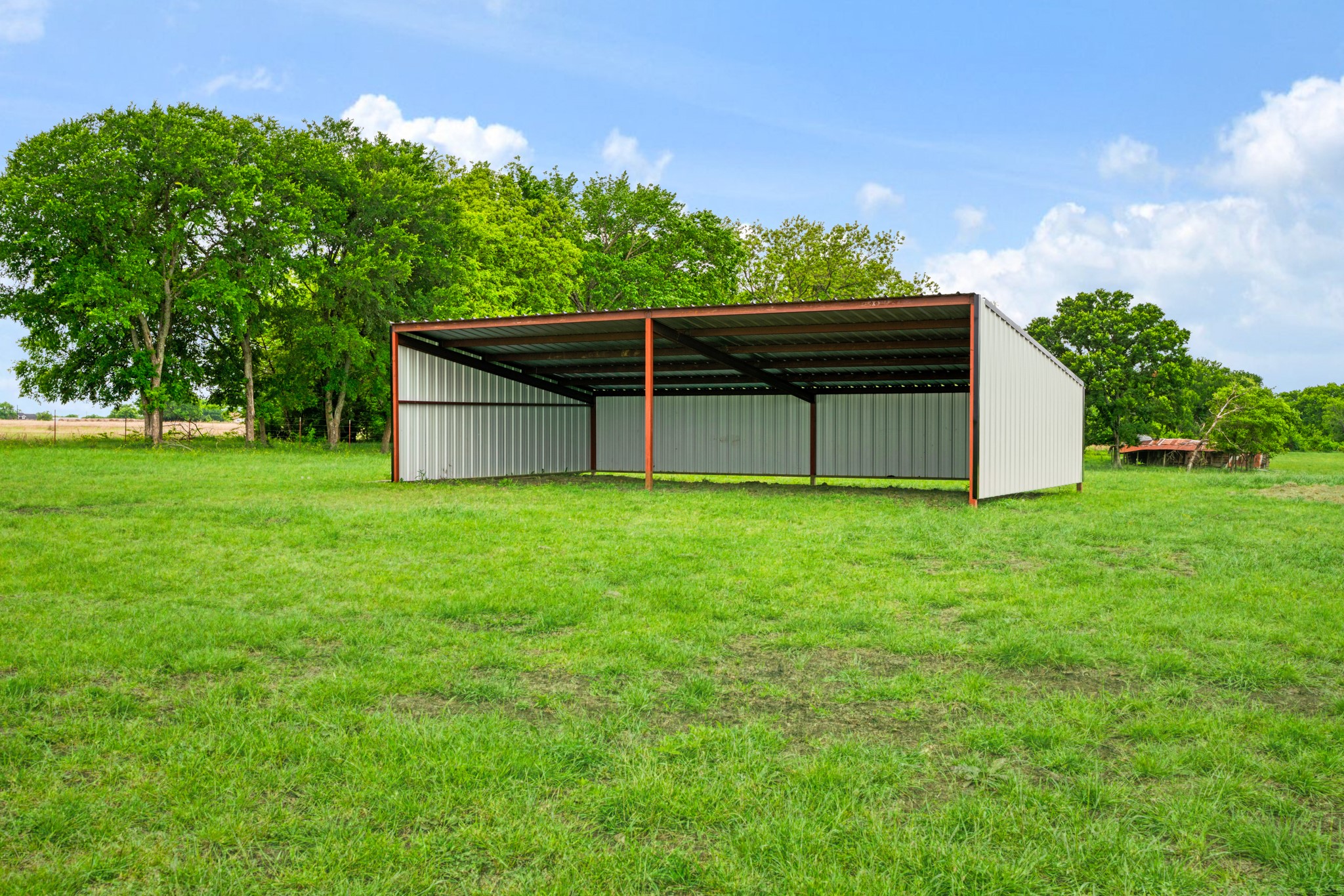 815 County Road 12550 Paris TX 75462