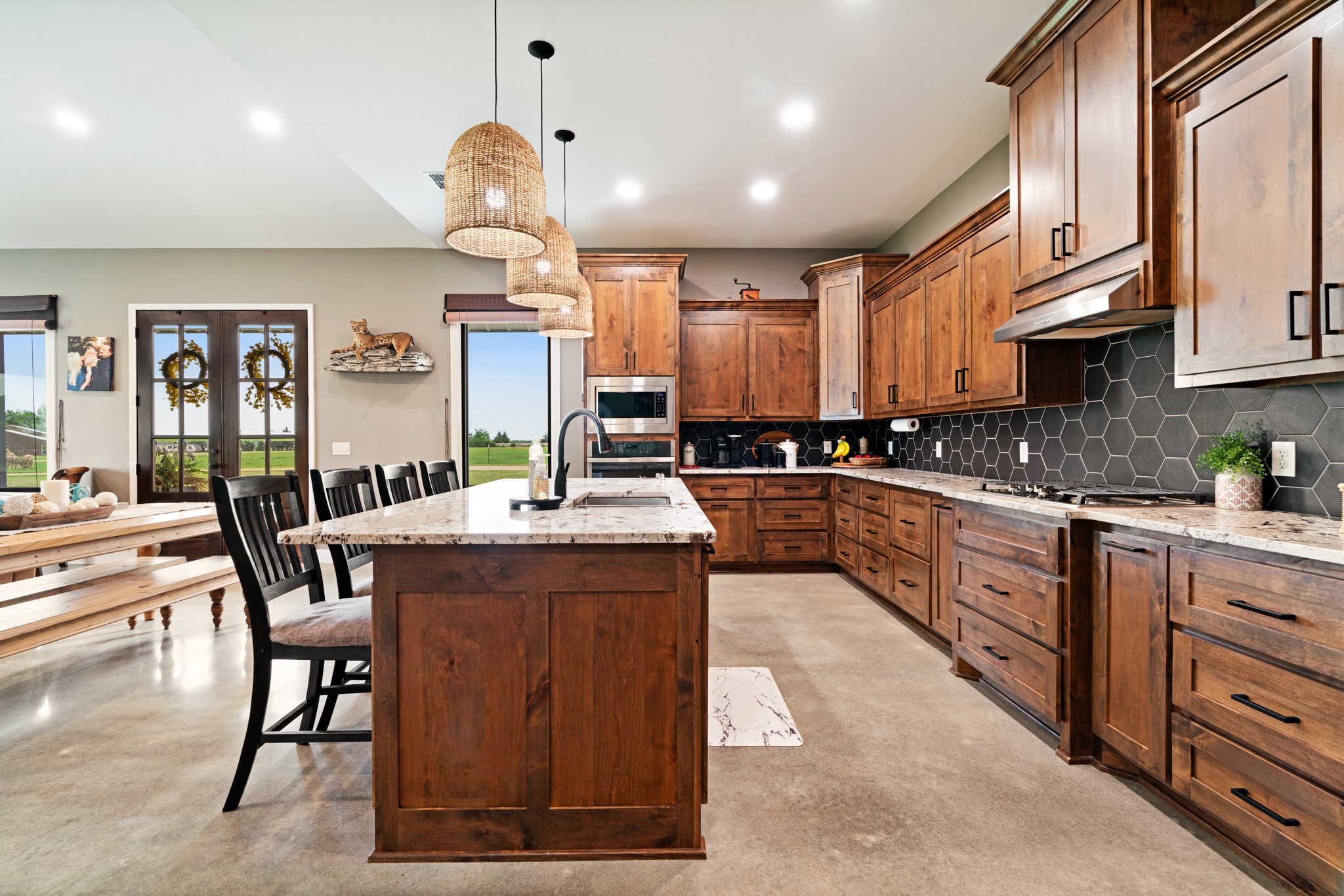 815 County Road 12550 Paris TX 75462