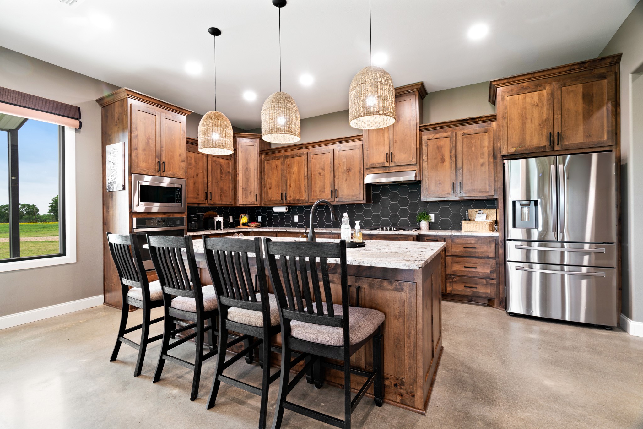 815 County Road 12550 Paris TX 75462