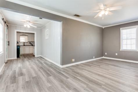 4812 Calmont Avenue Fort Worth TX 76107
