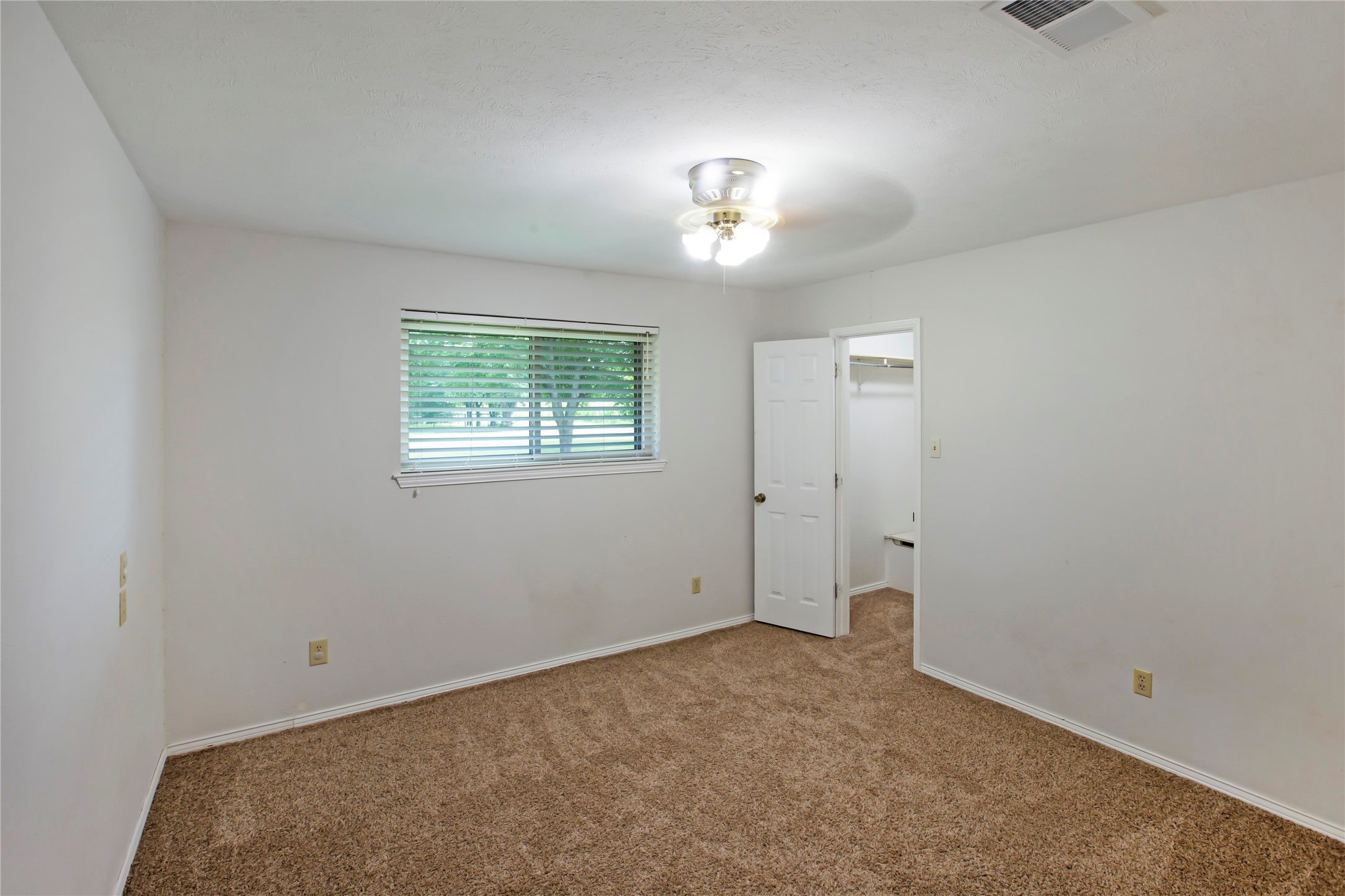 107 Oak Creek Lane Ovilla TX 75154