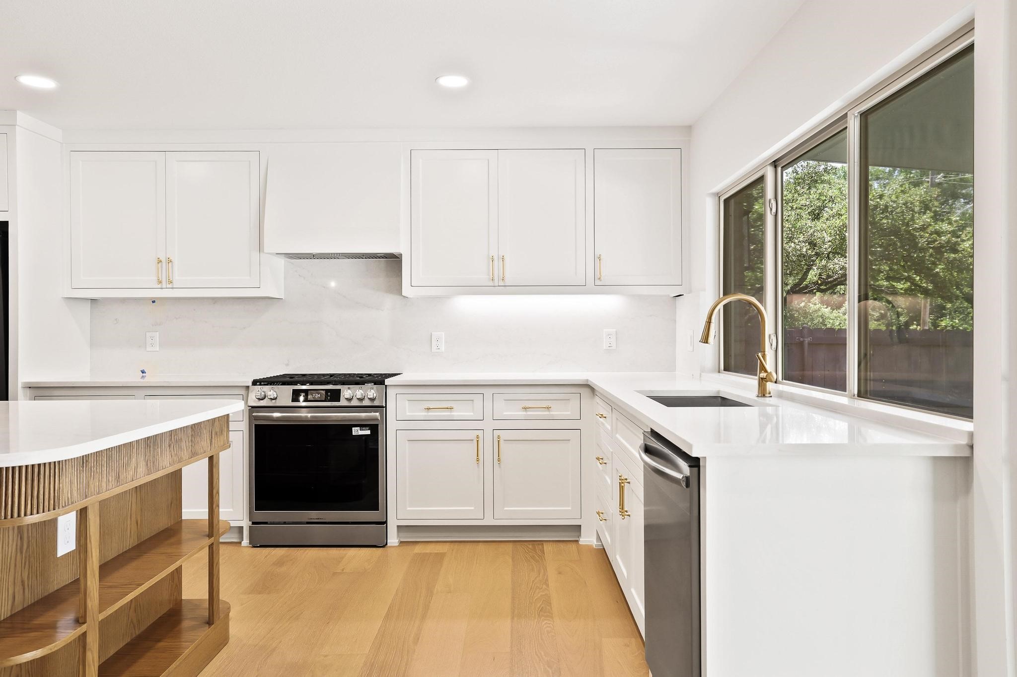 10801 Middle Knoll Drive Dallas TX 75238