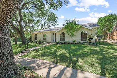 10801 Middle Knoll Drive Dallas TX 75238