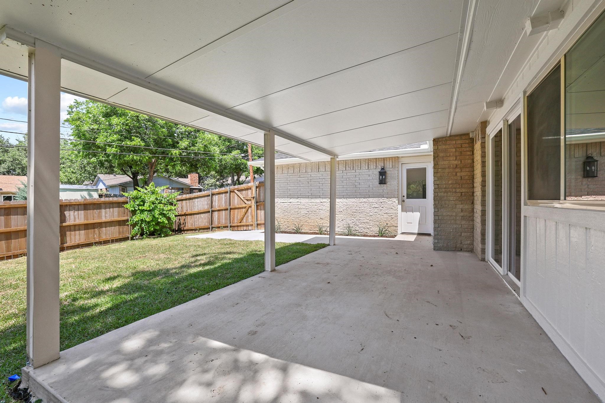 10801 Middle Knoll Drive Dallas TX 75238