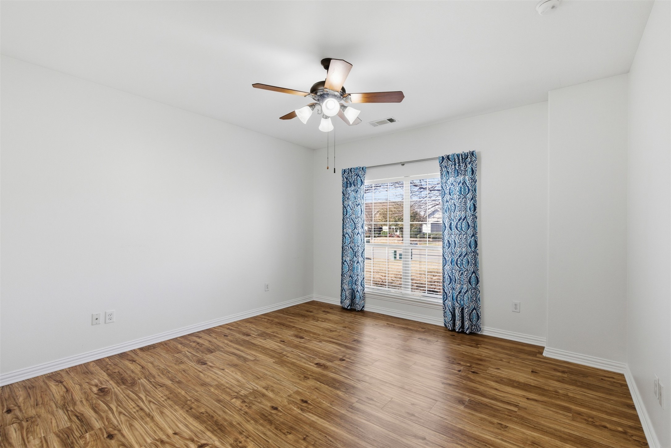 8925 Crestview Drive Denton TX 76207