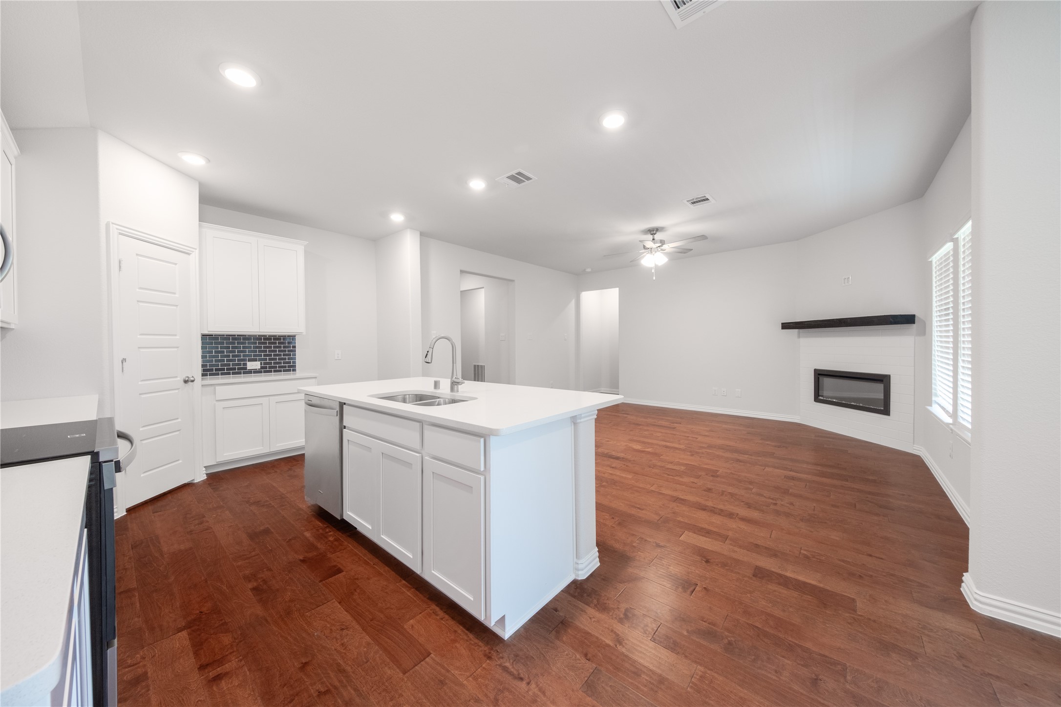 3337 Longfellow Avenue Anna TX 75409