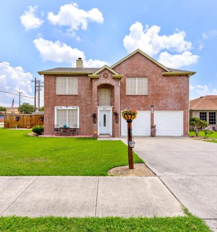 8132 Flowertree Drive Fort Worth TX 76137
