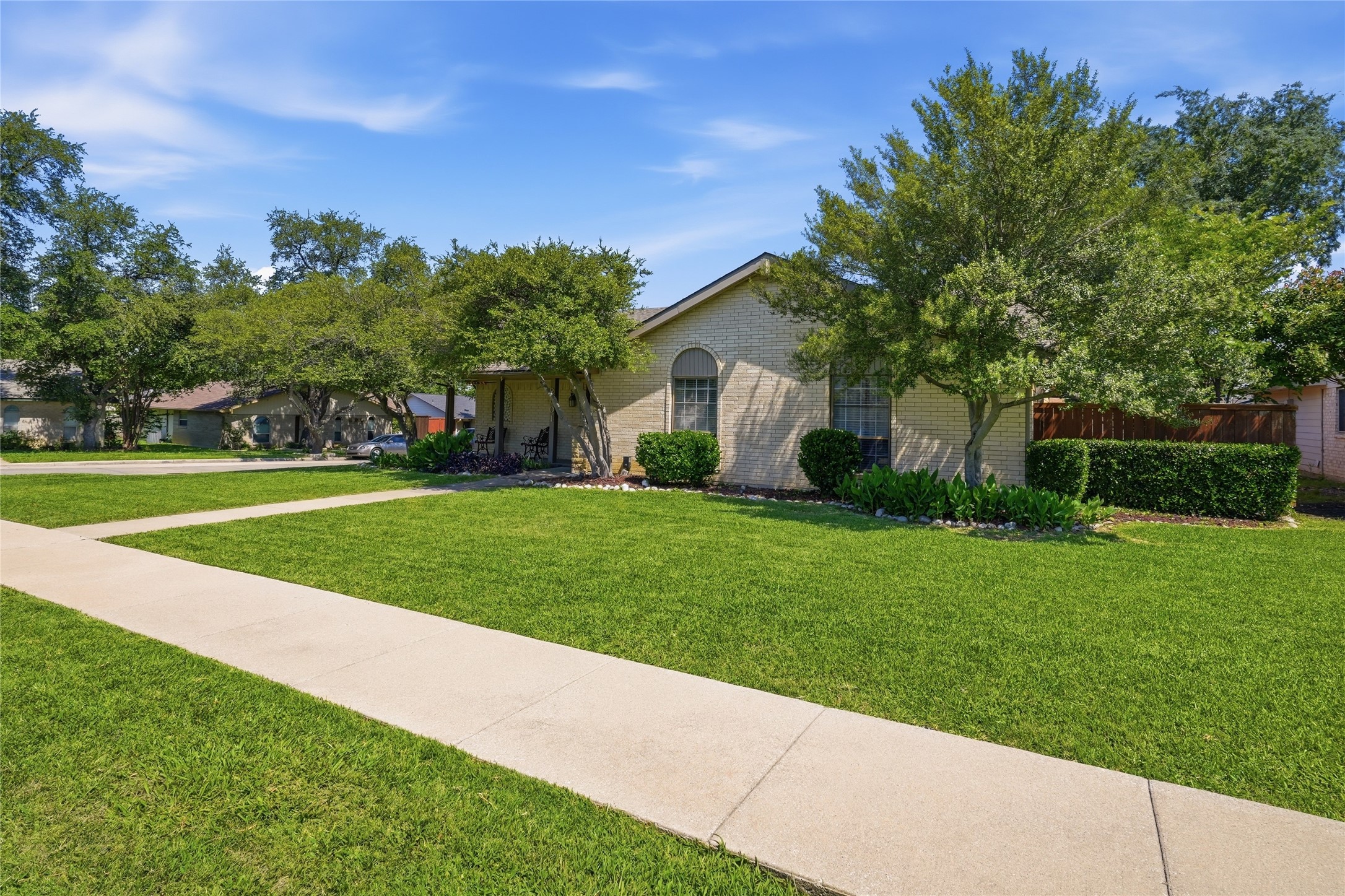 2001 Statler Drive Carrollton TX 75007