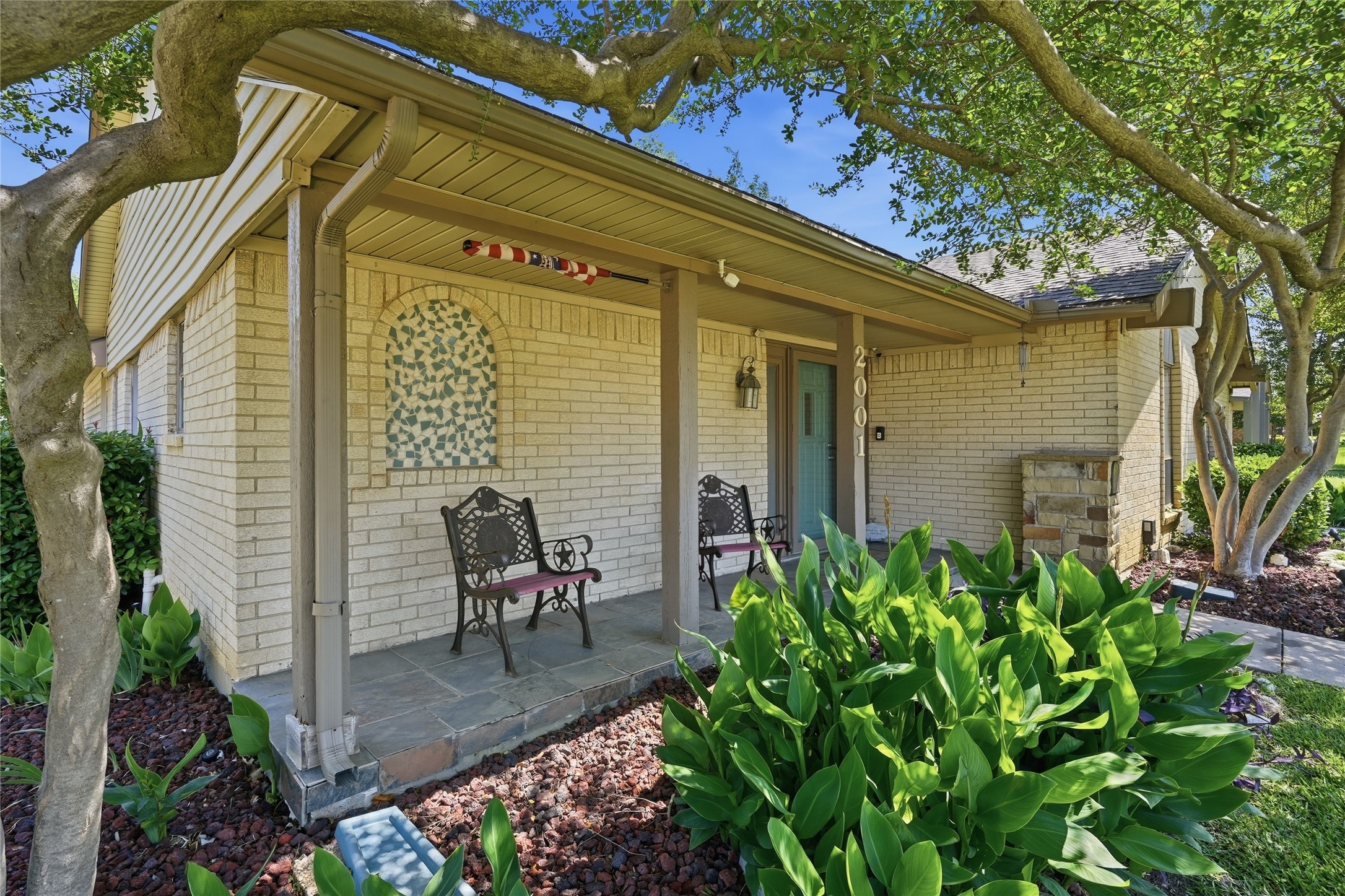 2001 Statler Drive Carrollton TX 75007