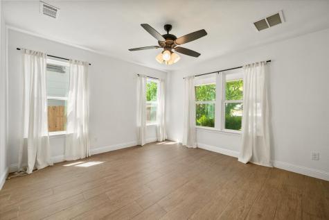 2158 Morning Glory Avenue Fort Worth TX 76111