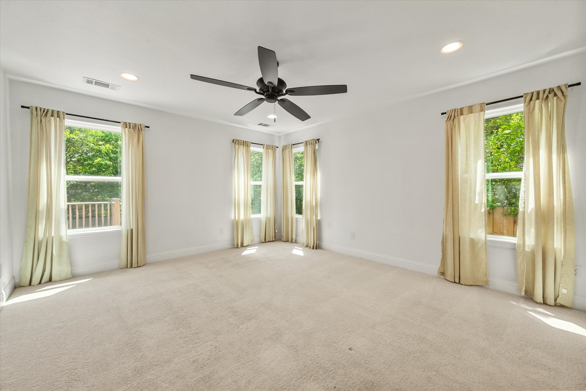 2158 Morning Glory Avenue Fort Worth TX 76111