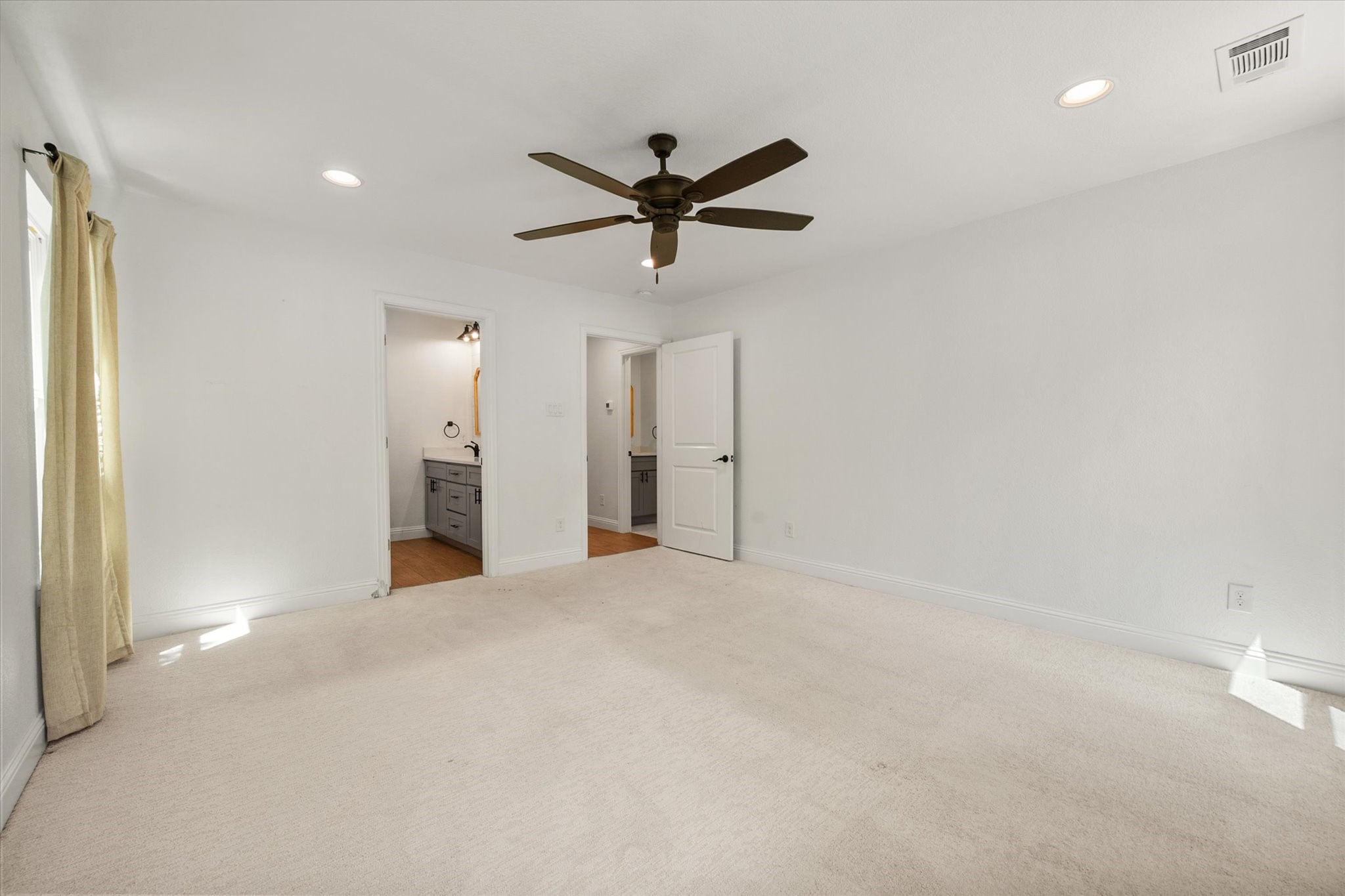 2158 Morning Glory Avenue Fort Worth TX 76111