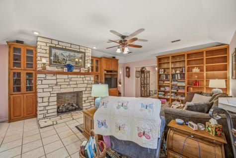 3741 County Road 2160 Iredell TX 76649
