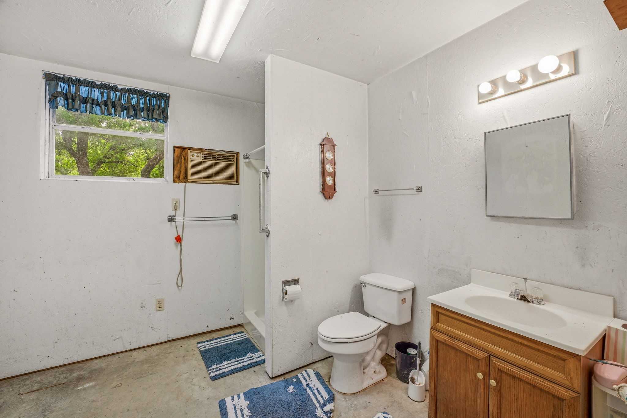 3741 County Road 2160 Iredell TX 76649