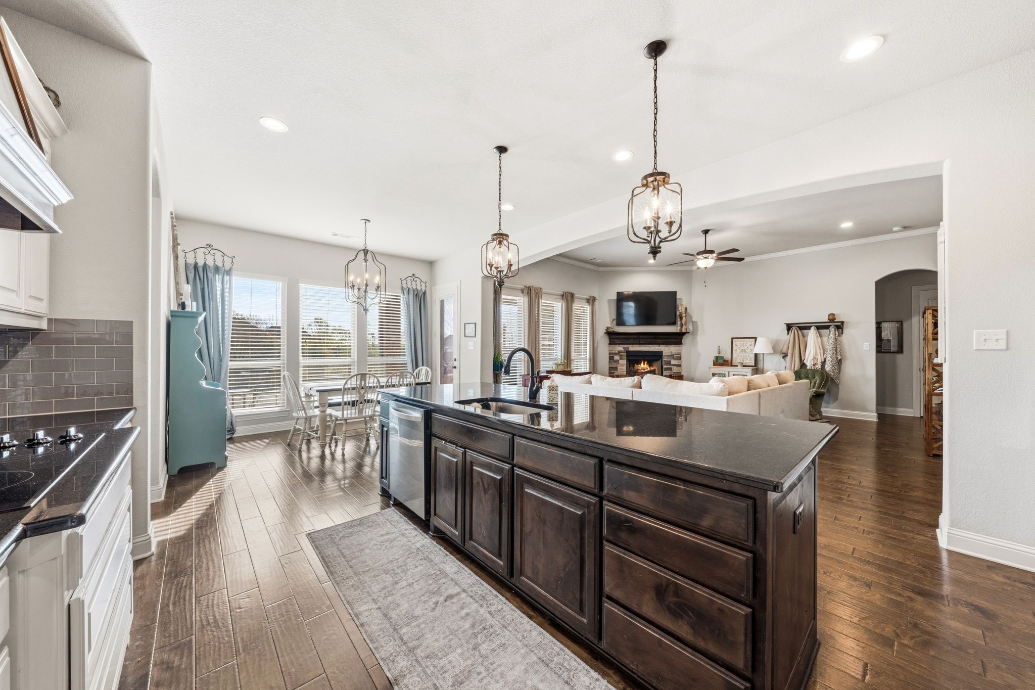 100 Brookview Court Waxahachie TX 75165